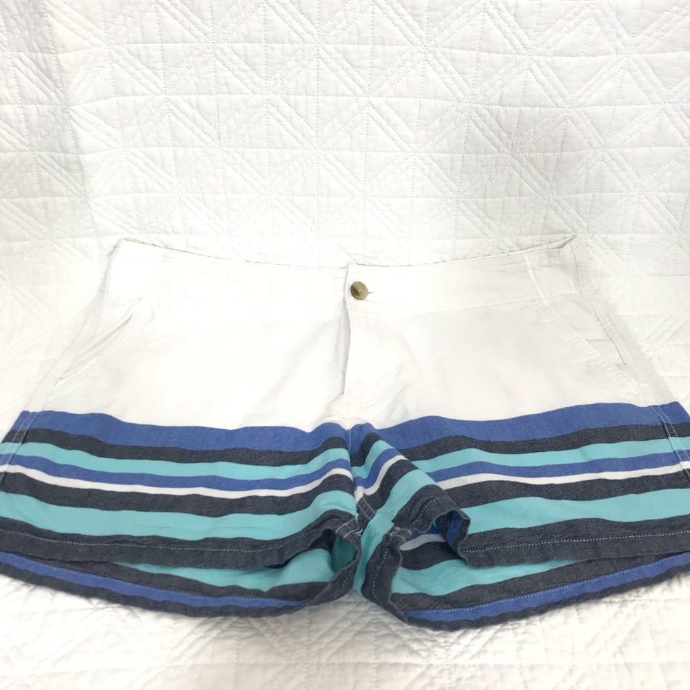 Columbia shorts size 14